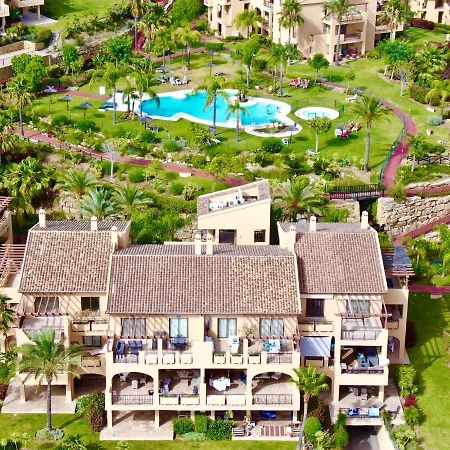 Ferienwohnung Quartiers Marbella Penthouse In Hacienda Cifuentes Benahavis Estepona Exterior foto